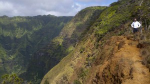 Kalalau Rim Hike